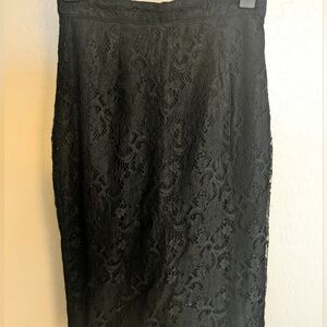 Tatyana Black Lace Pencil  Skirt Midi Size Small 26"